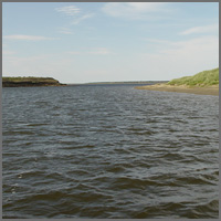 река Малая Хета у устья